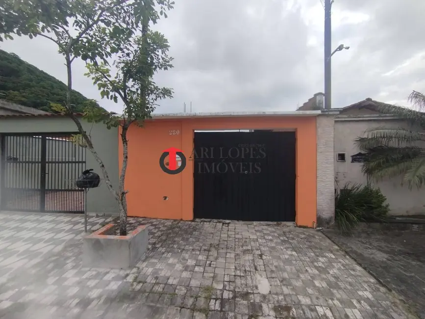 Foto 1 de Casa com 1 quarto à venda, 125m2 em Mongagua - SP