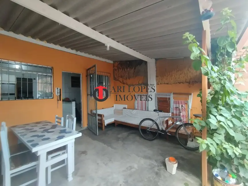 Foto 3 de Casa com 1 quarto à venda, 125m2 em Mongagua - SP