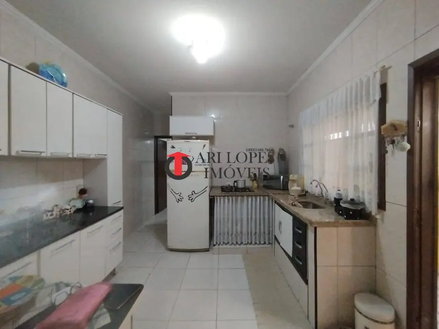 Foto 4 de Casa à venda em Mongagua - SP