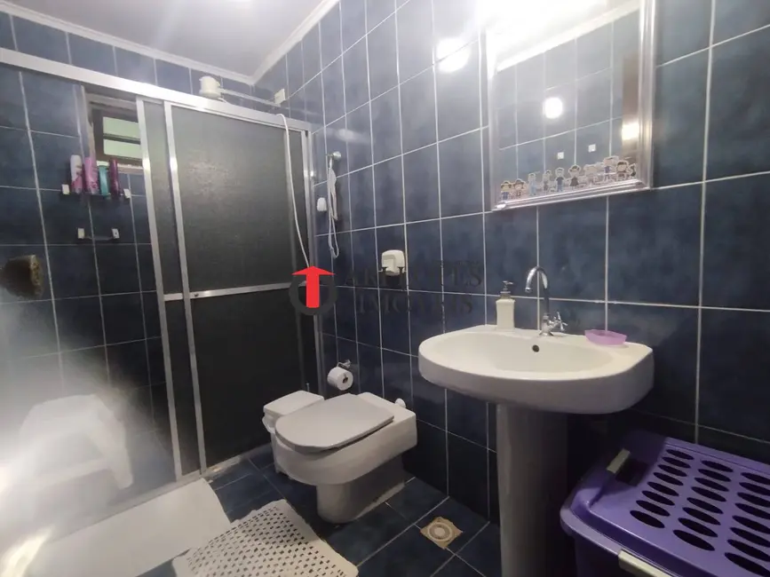 Foto 8 de Casa com 31 quartos à venda, 300m2 em Itanhaem - SP