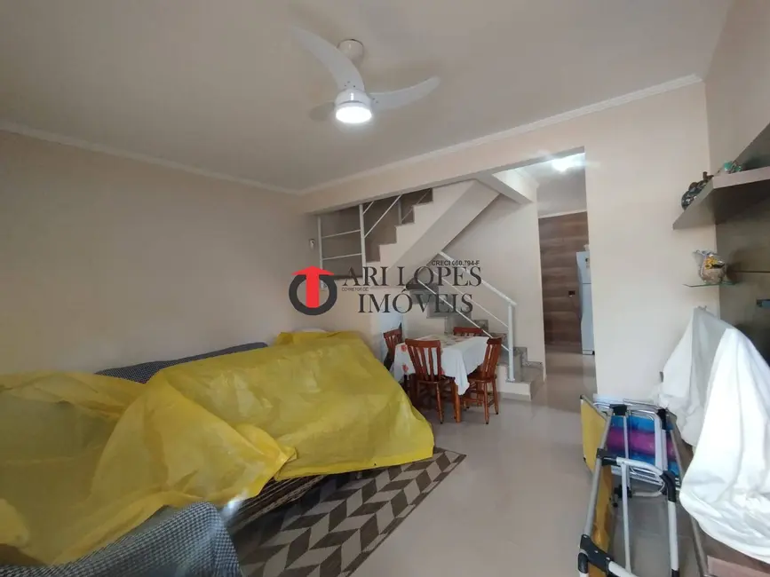 Foto 8 de Sobrado com 2 quartos à venda em Centro, Mongagua - SP