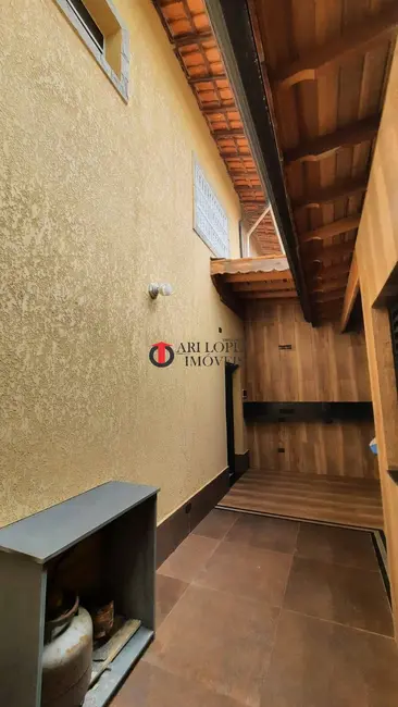 Foto 4 de Sobrado com 2 quartos à venda em Centro, Mongagua - SP