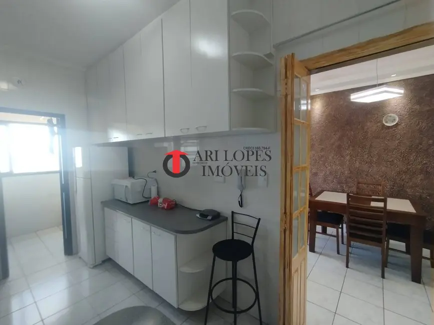 Foto 8 de Apartamento com 1 quarto à venda e para alugar, 57m2 em Mongagua - SP