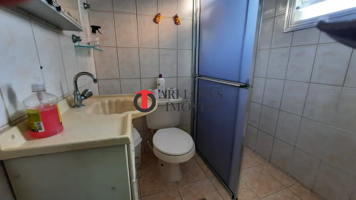 Foto 7 de Casa de Condomínio com 2 quartos à venda, 30m2 em Centro, Mongagua - SP