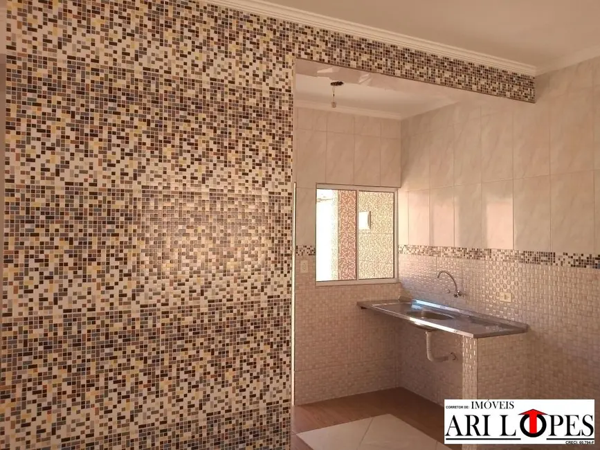 Foto 9 de Casa com 2 quartos à venda, 125m2 em Mongagua - SP