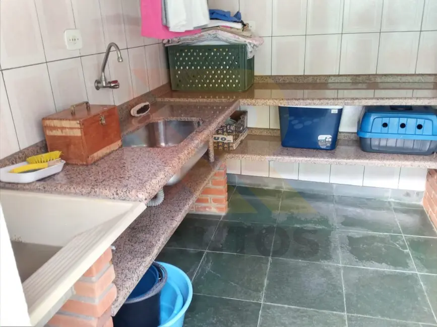 Foto 5 de Casa com 3 quartos à venda, 222m2 em Aruja - SP