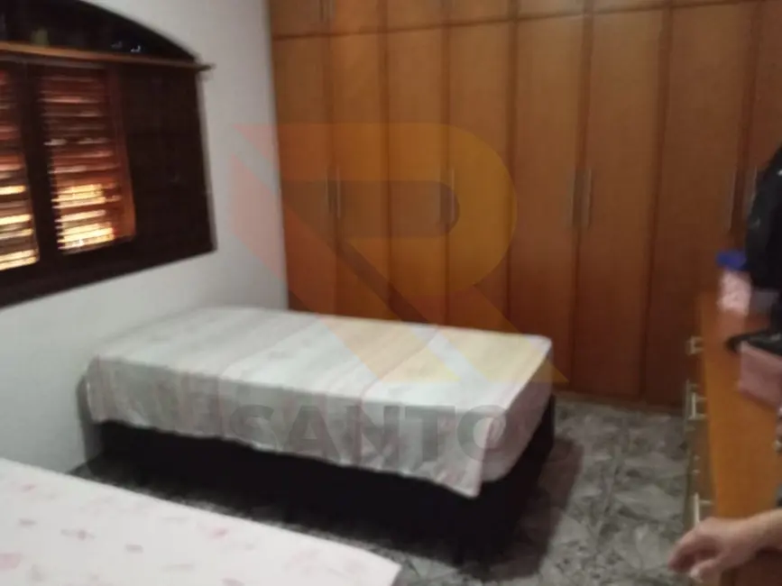 Foto 9 de Casa com 3 quartos à venda, 222m2 em Aruja - SP