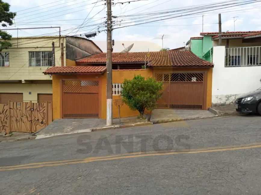 Foto 1 de Casa com 3 quartos à venda, 222m2 em Aruja - SP