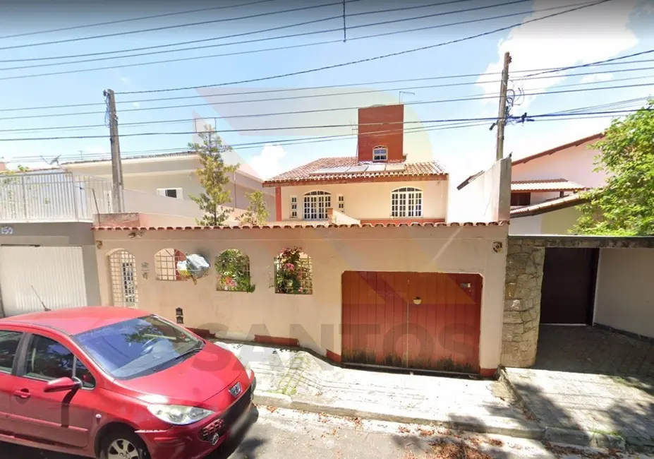 Foto 1 de Casa com 2 quartos à venda, 100m2 em Barbosas, Aruja - SP