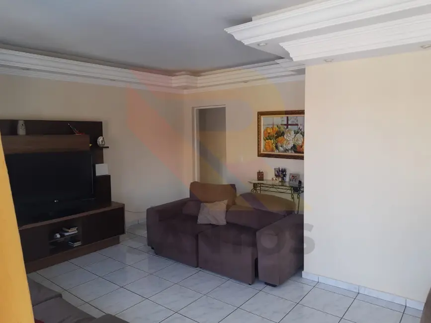 Foto 3 de Casa com 3 quartos à venda, 300m2 em Arujamérica, Aruja - SP