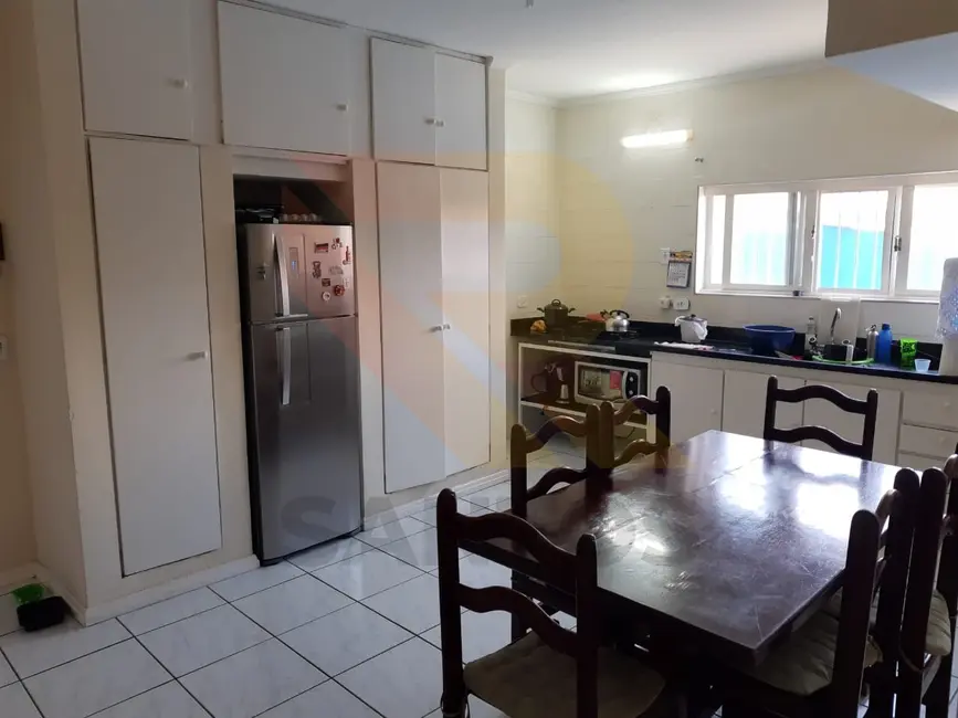 Foto 7 de Casa com 3 quartos à venda, 300m2 em Arujamérica, Aruja - SP