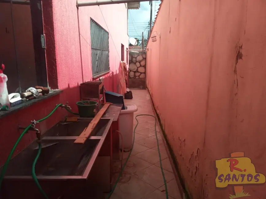 Foto 4 de Casa com 3 quartos à venda, 220m2 em Aruja - SP