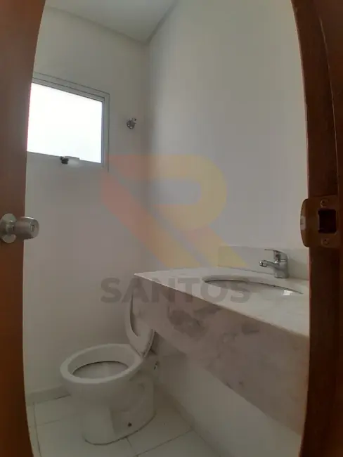 Foto 6 de Casa com 3 quartos à venda, 136m2 em Nossa Senhora do Carmo, Aruja - SP