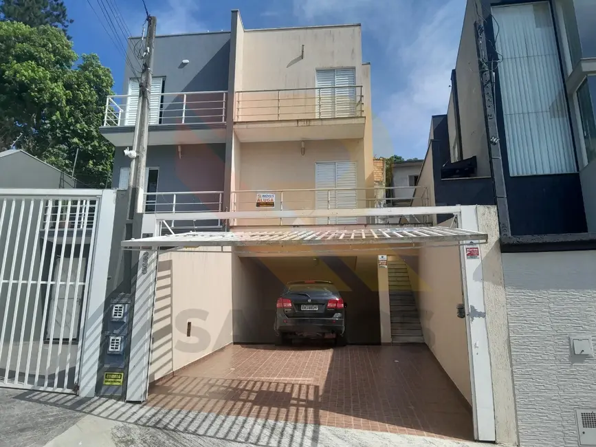 Foto 1 de Casa com 3 quartos à venda, 136m2 em Nossa Senhora do Carmo, Aruja - SP