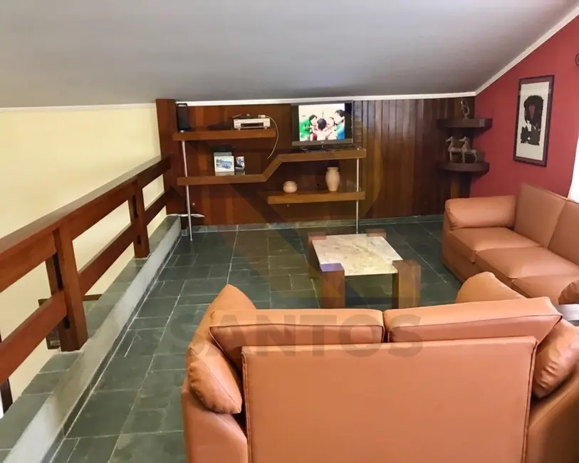 Casa de Condomínio com 4 quartos à venda, 800m2 em Arujázinho I, II e III, Aruja - SP - imagem 4 Foto 4 de Casa de Condomínio com 4 quartos à venda, 800m2 em Arujázinho I, II e III, Aruja - SP