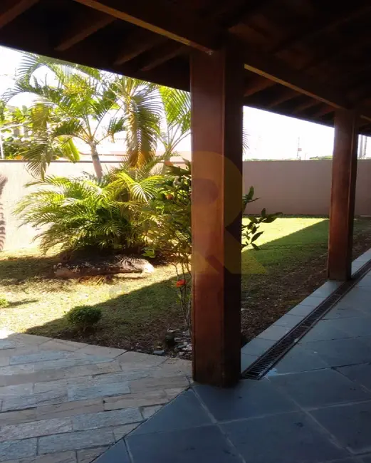 Casa com 3 quartos à venda, 123m2 em Centro, Peruibe - SP - imagem 3 Foto 3 de Casa com 3 quartos à venda, 123m2 em Centro, Peruibe - SP