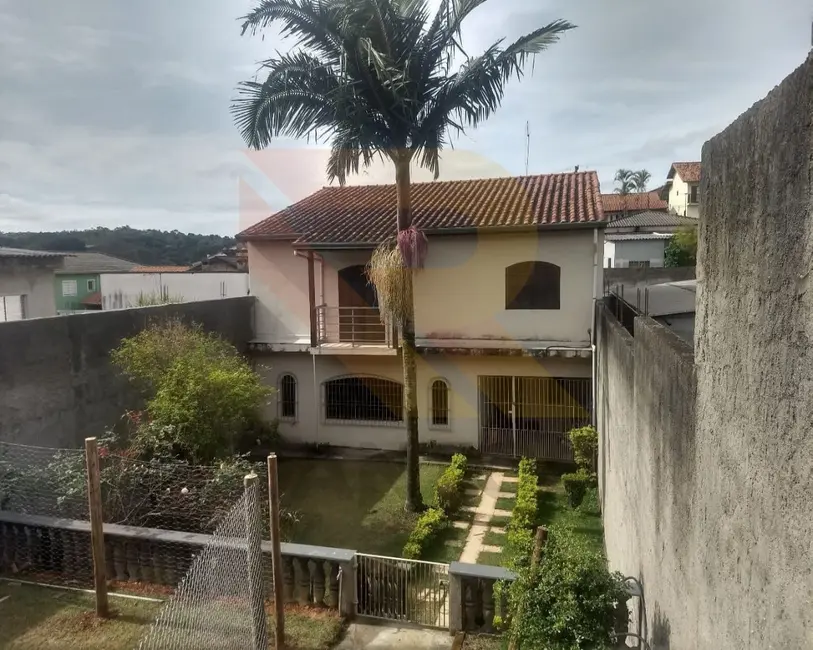 Foto 1 de Casa com 4 quartos à venda, 300m2 em Aruja - SP