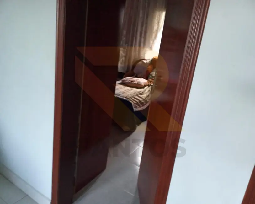 Foto 5 de Casa com 4 quartos à venda, 285m2 em Aruja - SP