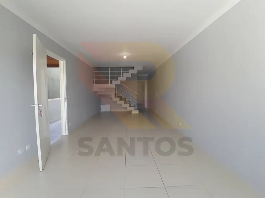 Foto 3 de Casa com 3 quartos à venda, 113m2 em Arujamérica, Aruja - SP