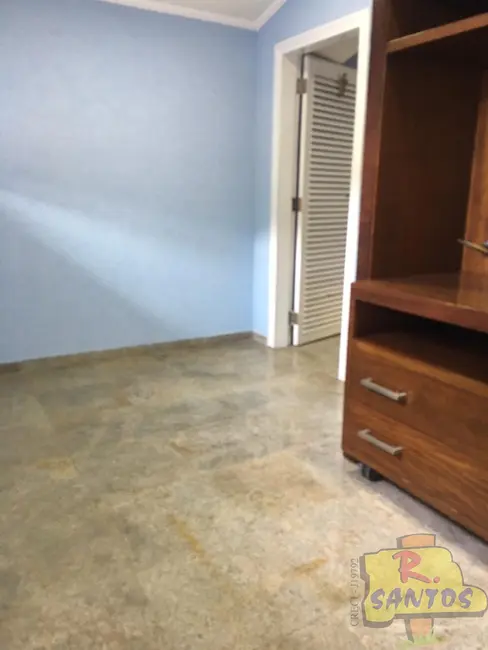 Foto 4 de Casa de Condomínio com 3 quartos à venda, 490m2 em Aruja - SP