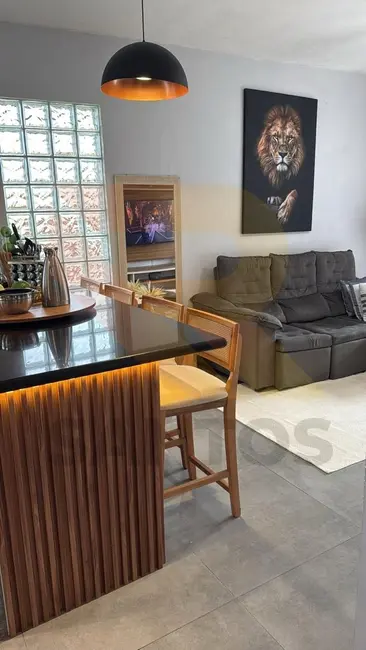Chácara com 2 quartos à venda, 150m2 em Chácaras Copaco, Aruja - SP - imagem 8 Foto 8 de Chácara com 2 quartos à venda, 150m2 em Chácaras Copaco, Aruja - SP