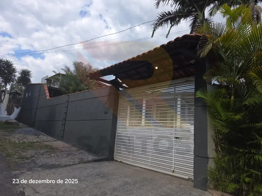 Chácara com 2 quartos à venda, 150m2 em Chácaras Copaco, Aruja - SP - imagem 1 Foto 1 de Chácara com 2 quartos à venda, 150m2 em Chácaras Copaco, Aruja - SP