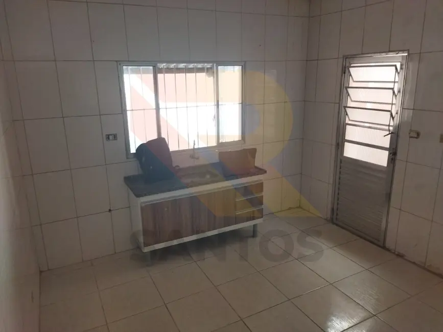 Foto 3 de Casa com 1 quarto à venda, 50m2 em Aruja - SP