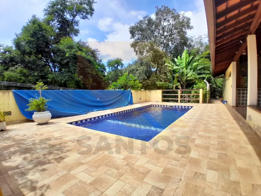 Foto 2 de Chácara com 4 quartos à venda, 150m2 em Aruja - SP