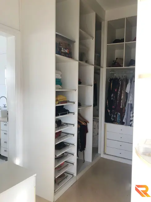 Foto 8 de Casa de Condomínio com 4 quartos à venda, 300m2 em Aruja - SP