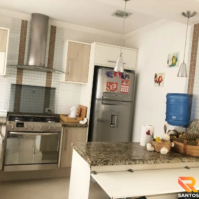 Foto 5 de Casa de Condomínio com 4 quartos à venda, 300m2 em Aruja - SP