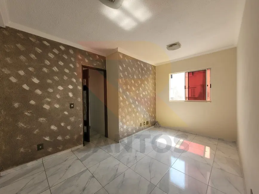 Apartamento com 3 quartos à venda, 56m2 em Vila São Carlos, Itaquaquecetuba - SP - imagem 2 Foto 2 de Apartamento com 3 quartos à venda, 56m2 em Vila São Carlos, Itaquaquecetuba - SP