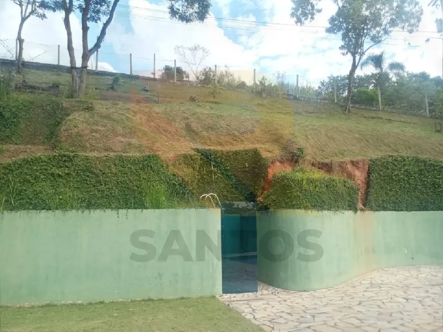 Chácara com 4 quartos à venda, 500m2 em Aruja - SP - imagem 6 Foto 6 de Chácara com 4 quartos à venda, 500m2 em Aruja - SP