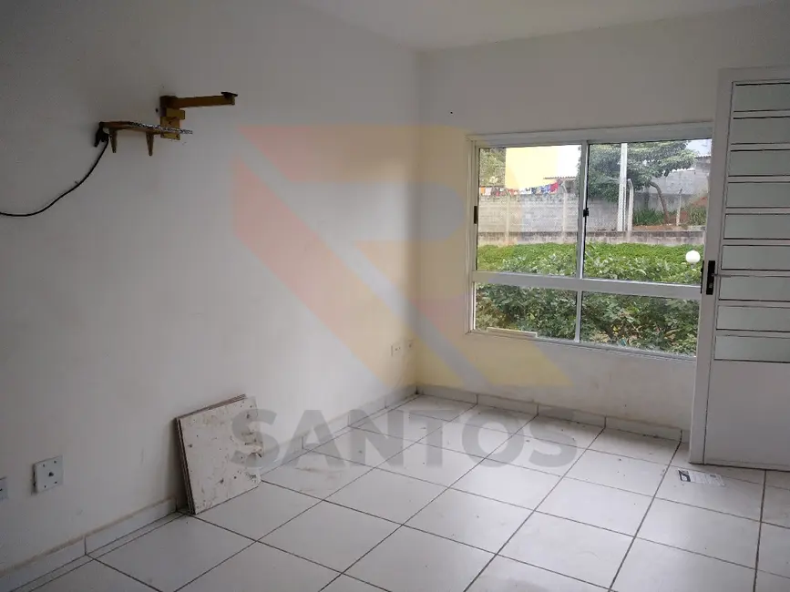 Foto 2 de Apartamento com 2 quartos à venda, 48m2 em Jardim Emília, Aruja - SP