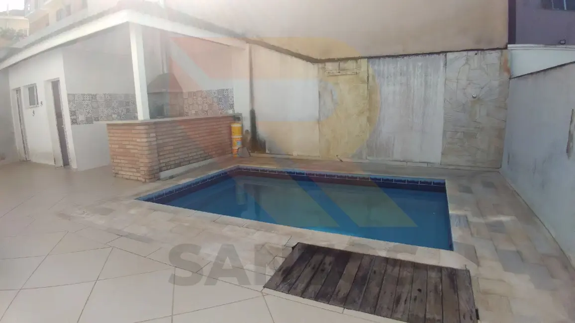 Casa de Condomínio com 4 quartos à venda, 220m2 em Aruja - SP - imagem 9 Foto 9 de Casa de Condomínio com 4 quartos à venda, 220m2 em Aruja - SP