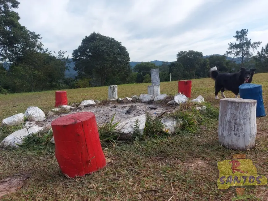 Foto 4 de Chácara com 4 quartos à venda, 1000m2 em Nazare Paulista - SP