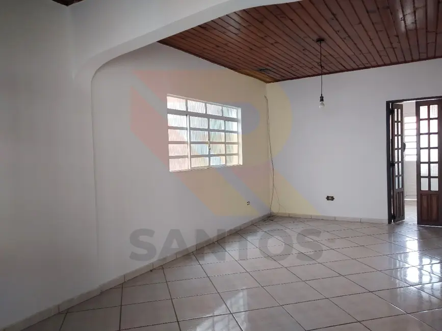 Casa com 2 quartos à venda, 120m2 em Jordanópolis, Aruja - SP - imagem 6 Foto 6 de Casa com 2 quartos à venda, 120m2 em Jordanópolis, Aruja - SP