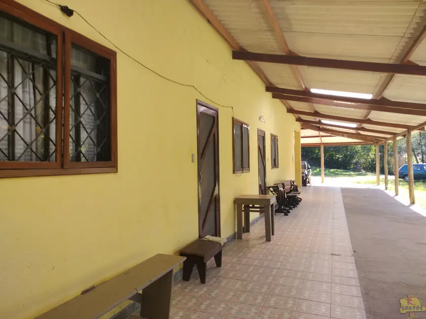 Chácara com 3 quartos à venda, 200m2 em Aruja - SP - imagem 7 Foto 7 de Chácara com 3 quartos à venda, 200m2 em Aruja - SP