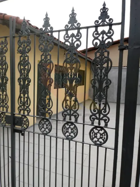 Foto 4 de Sala Comercial com 2 quartos à venda, 320m2 em Jordanópolis, Aruja - SP