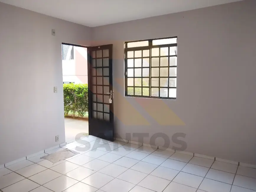 Foto 2 de Apartamento com 2 quartos à venda, 47m2 em Itaquaquecetuba - SP