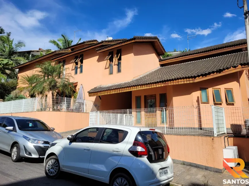 Foto 1 de Casa de Condomínio com 4 quartos à venda, 320m2 em Aruja - SP