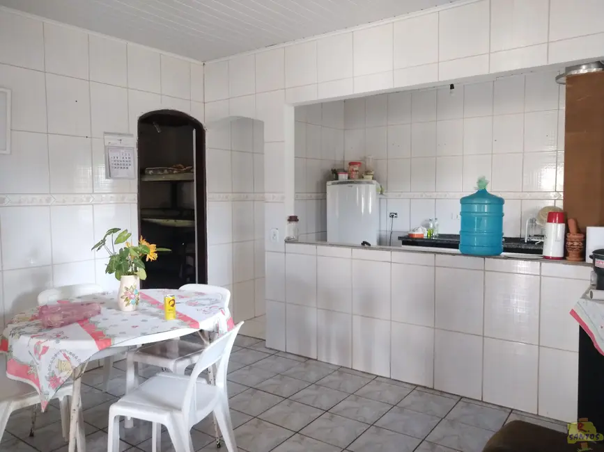 Foto 5 de Chácara com 3 quartos à venda, 200m2 em Canjicas, Aruja - SP