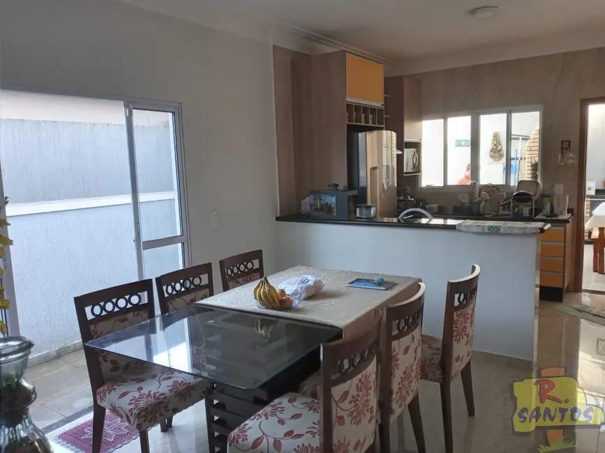 Foto 1 de Casa com 3 quartos à venda, 100m2 em Jardim São José, Aruja - SP