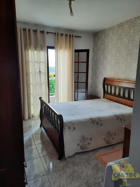 Foto 6 de Casa com 3 quartos à venda, 143m2 em Vila Pilar, Aruja - SP