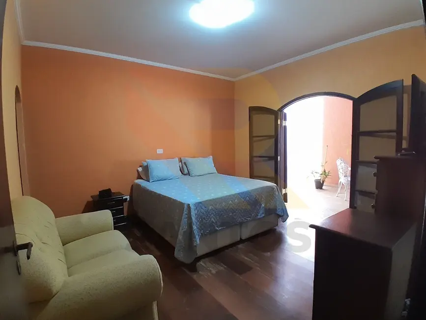 Foto 9 de Casa de Condomínio com 3 quartos à venda, 186m2 em Arujá Country Club, Aruja - SP