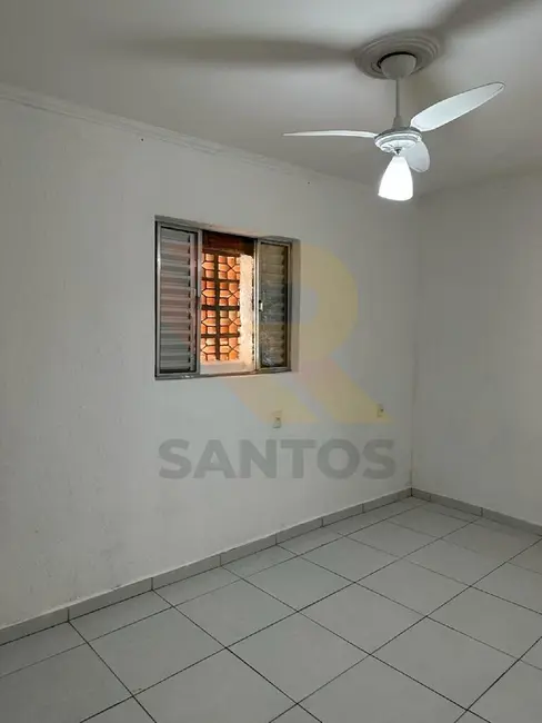 Foto 9 de Casa com 2 quartos à venda, 140m2 em Aruja - SP
