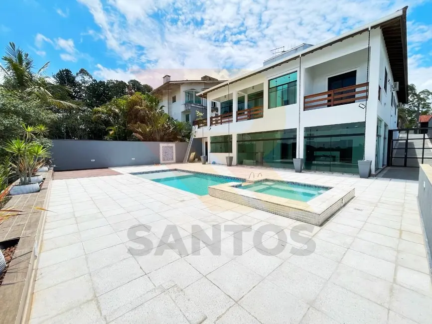 Foto 2 de Casa de Condomínio com 5 quartos à venda, 750m2 em Aruja - SP