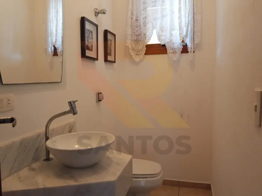 Casa de Condomínio com 2 quartos para alugar, 320m2 em Aruja - SP - imagem 4 Foto 4 de Casa de Condomínio com 2 quartos para alugar, 320m2 em Aruja - SP