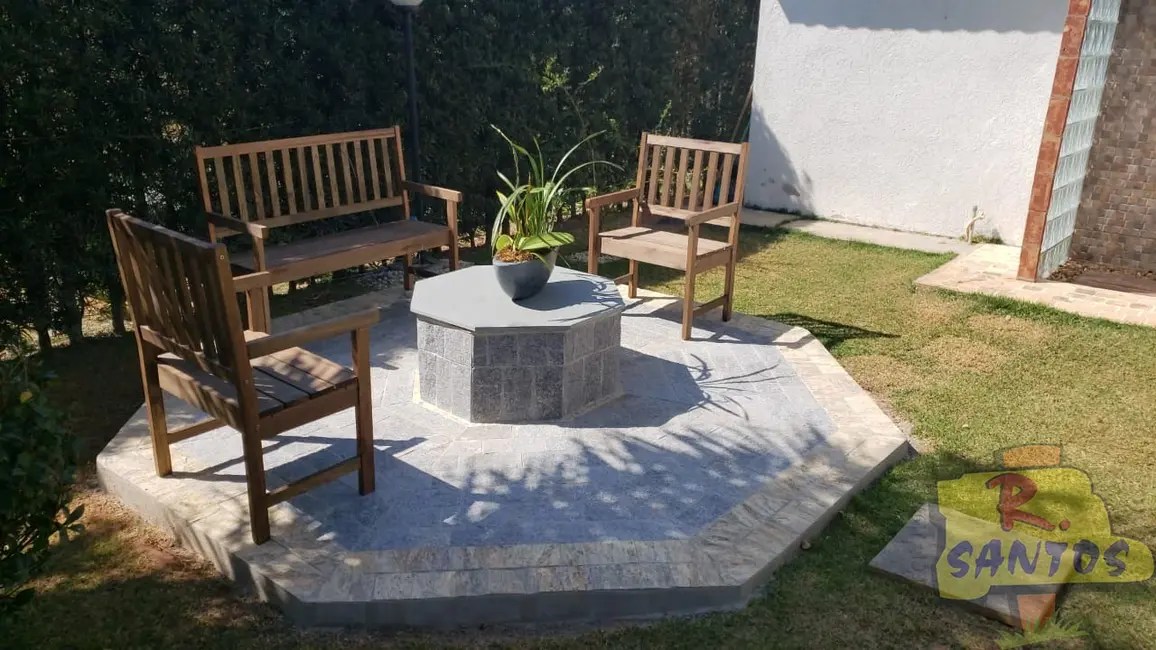 Foto 6 de Casa de Condomínio com 3 quartos à venda, 250m2 em Aruja - SP