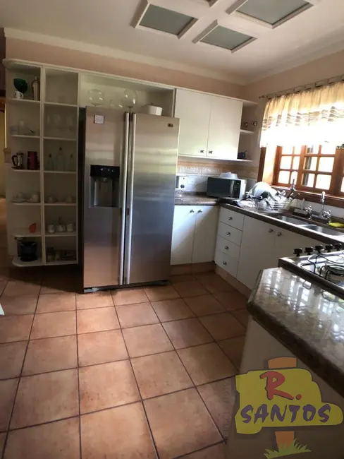 Foto 3 de Casa de Condomínio com 4 quartos à venda, 320m2 em Aruja - SP