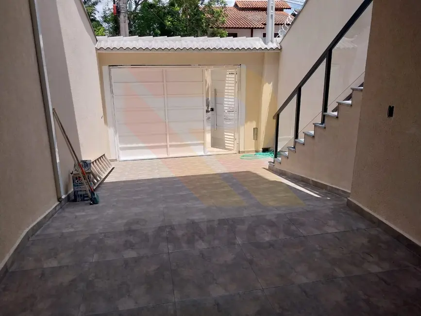 Foto 2 de Casa com 3 quartos à venda, 120m2 em Aruja - SP